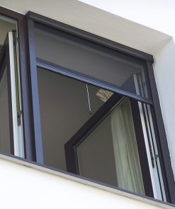 Cửa lưới chống muỗi tự cuốn Hòa Phát